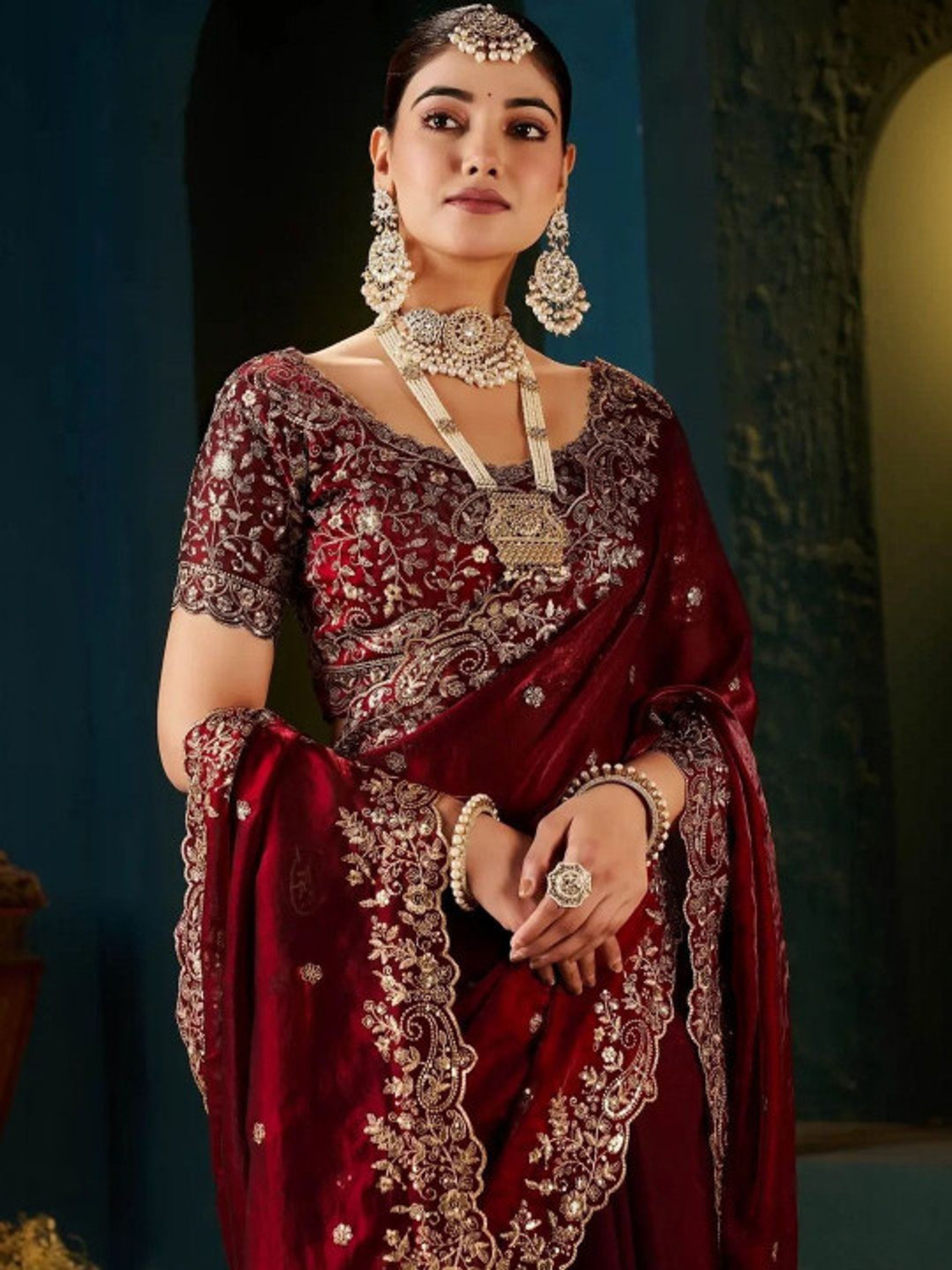 Image of HouseOfCommon Embroidered Bollywood Art Silk Saree