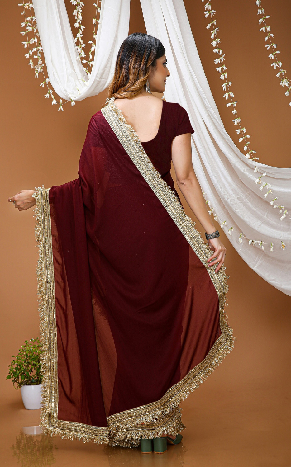 Image of ZILVIRA Embroidered Bollywood Georgette Saree
