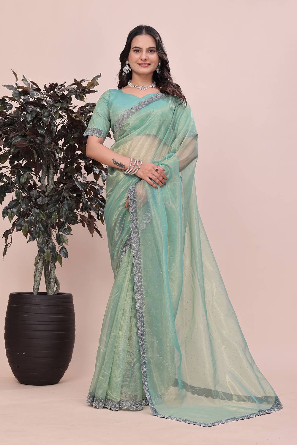BRAHMANICREATIONss Embellished Bollywood Net Saree
