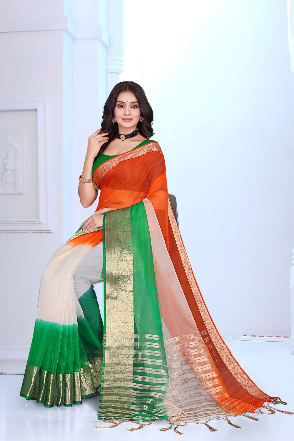 Aarunika SKT Woven Bollywood Art Silk Saree