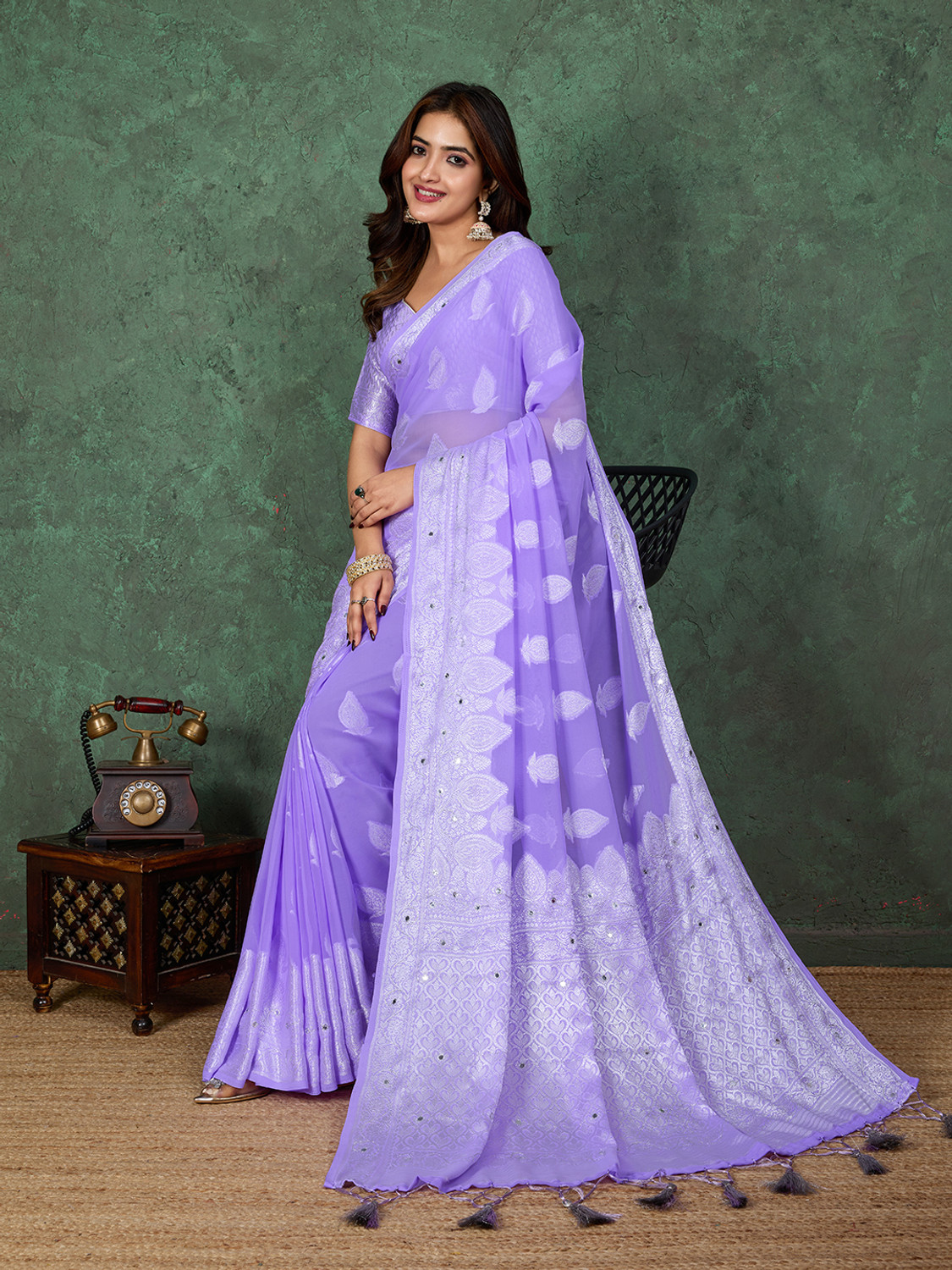 Image of Tasrika Woven, Embellished Banarasi Georgette Saree