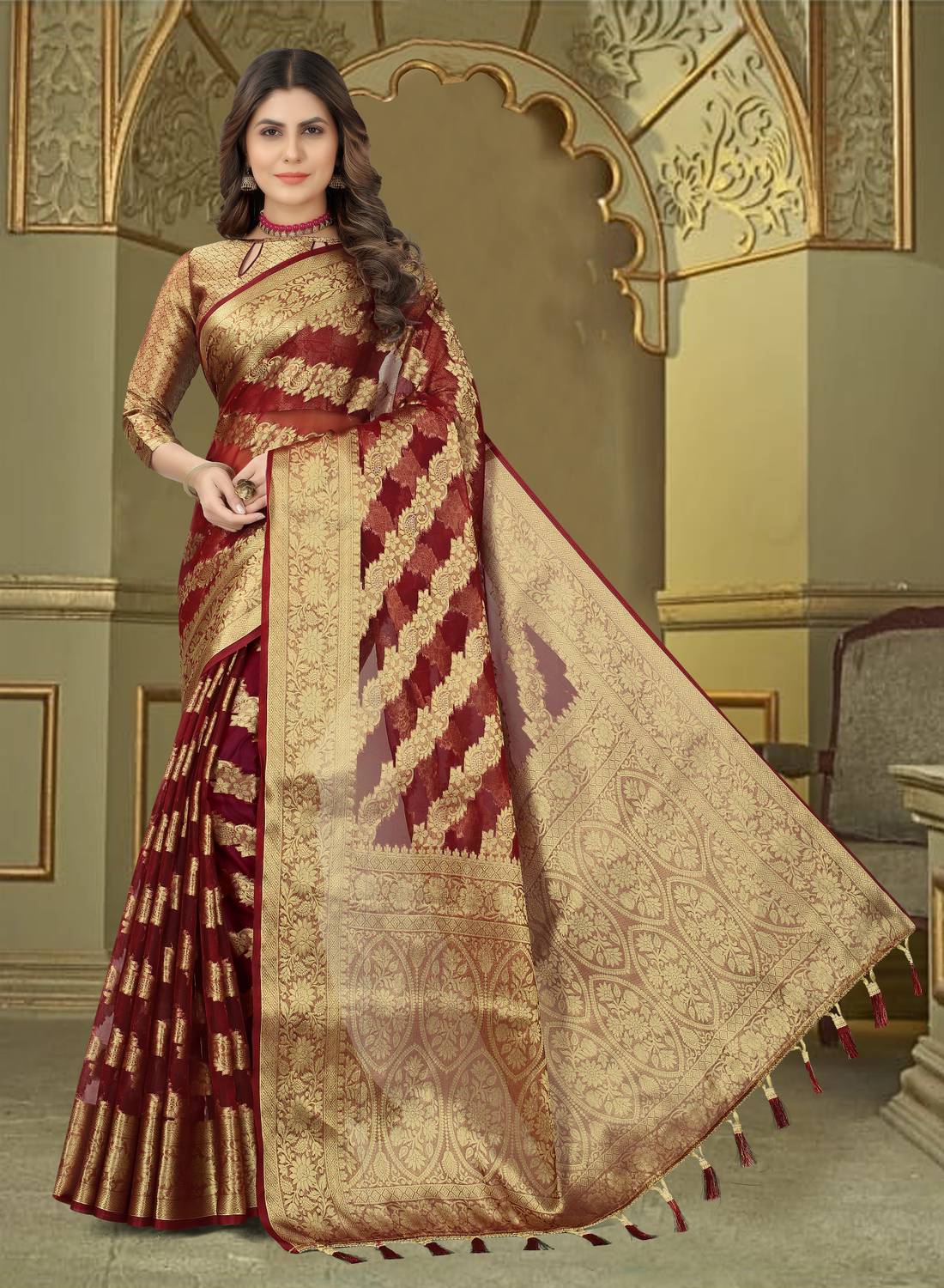 Perfect Wear Woven Banarasi Organza Saree (Multicolor)
