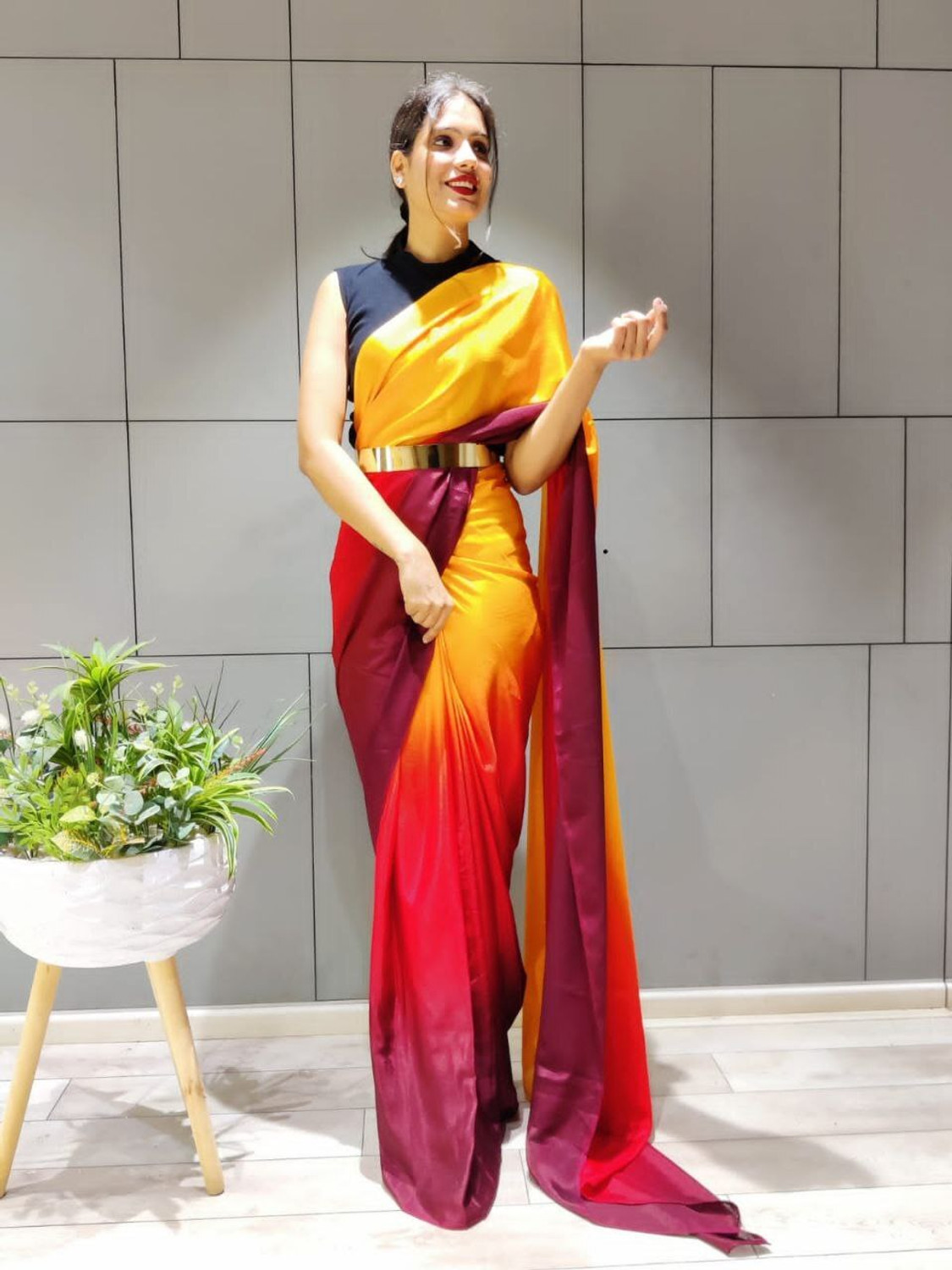 Image of Riddhi textile Hub Dyed Bollywood Chiffon Saree