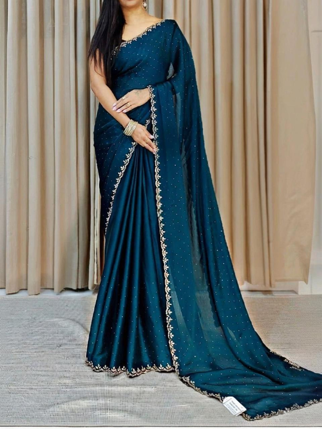 Image of SHAMLI Embellished Bollywood Chiffon Saree