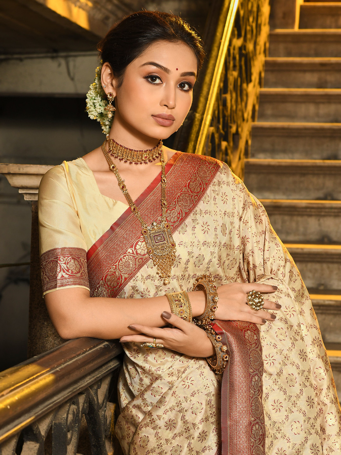 Image of Sutriti Floral Print, Woven, Self Design Banarasi Silk Blend Saree