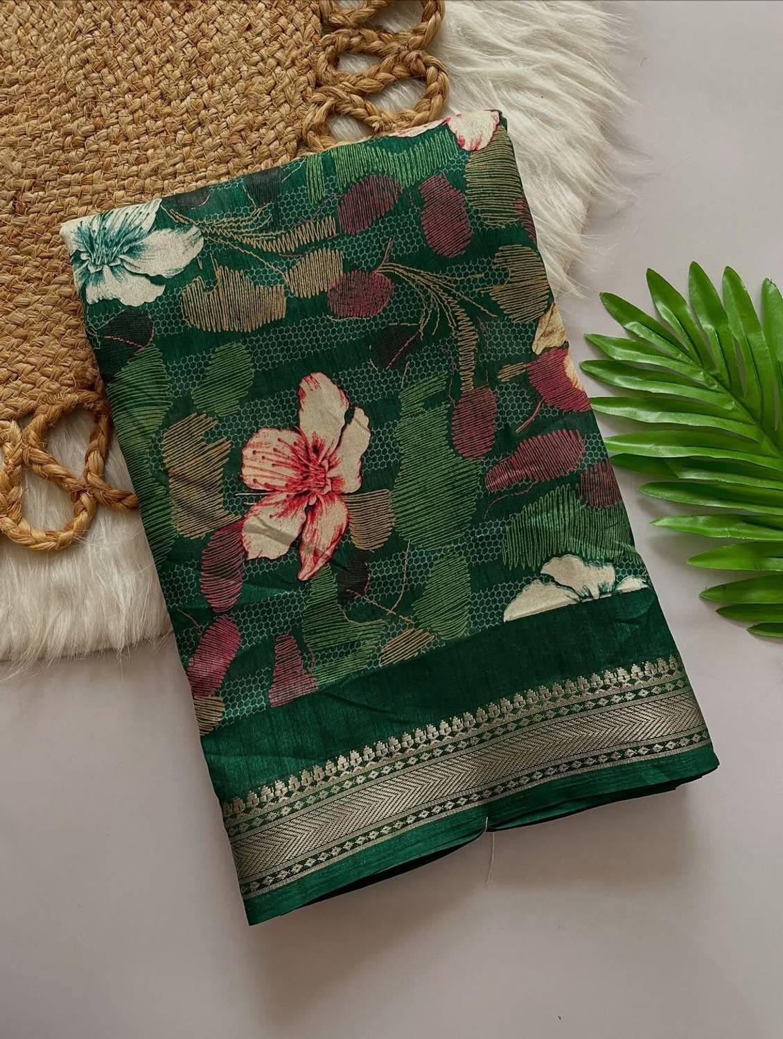 SDGRATITUDE Floral Print Daily Wear Linen, Cotton Blend Saree