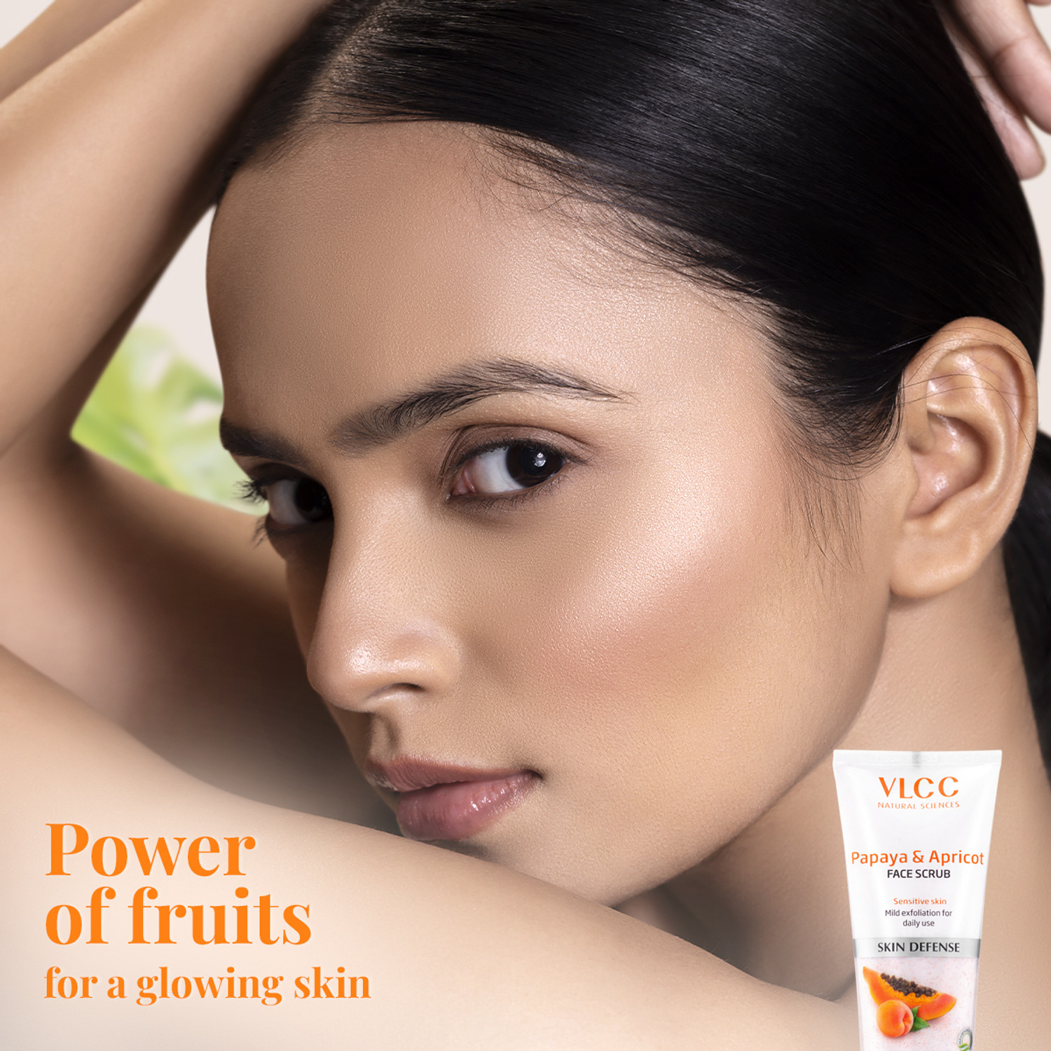 Image of VLCC Papaya & Apricot Face Scrub Removes Blackheads & Whiteheads Scrub (80 g)