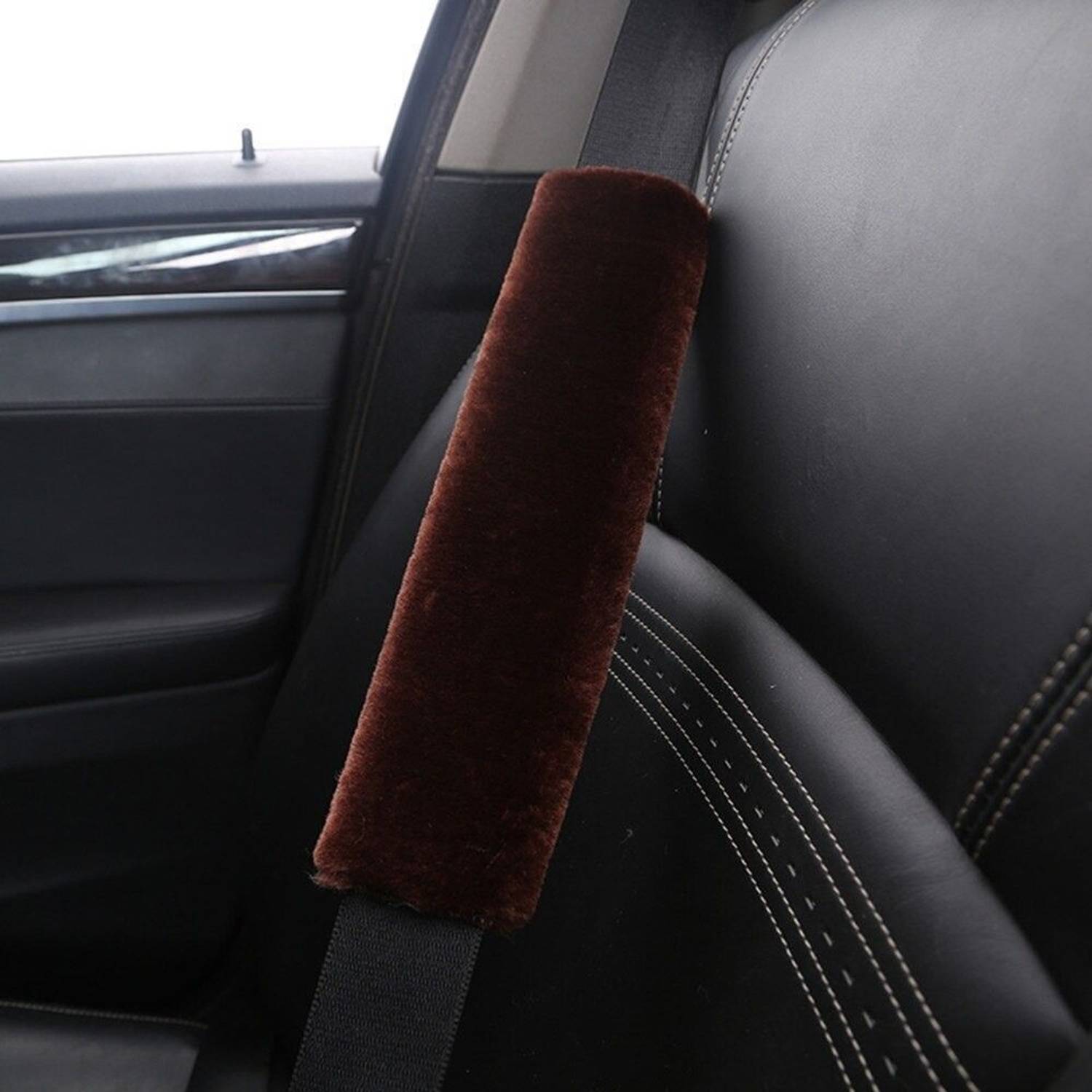 Augen Velvet Seat Belt Shoulder Pad Straps for More Comfortable Driving Brown Seat Belt Cover