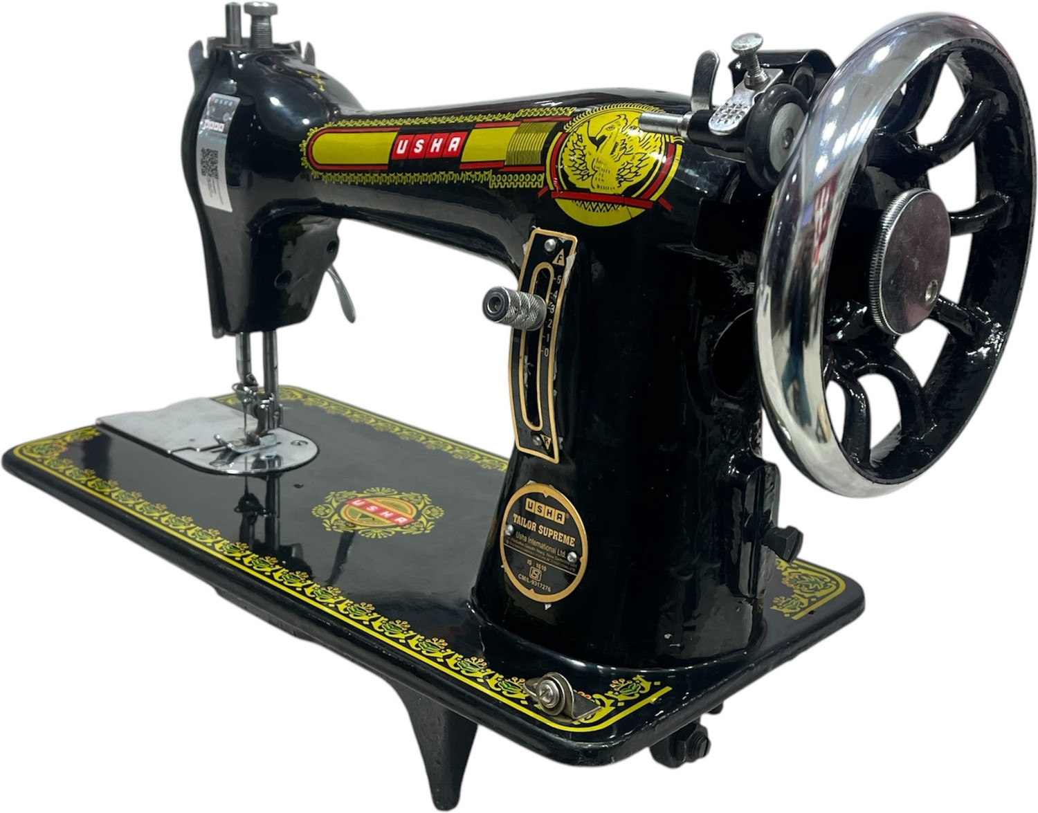 Image of USHA TAILOR SUPREME Manual Sewing Machine 1 built-in stitches 850 SPM Black