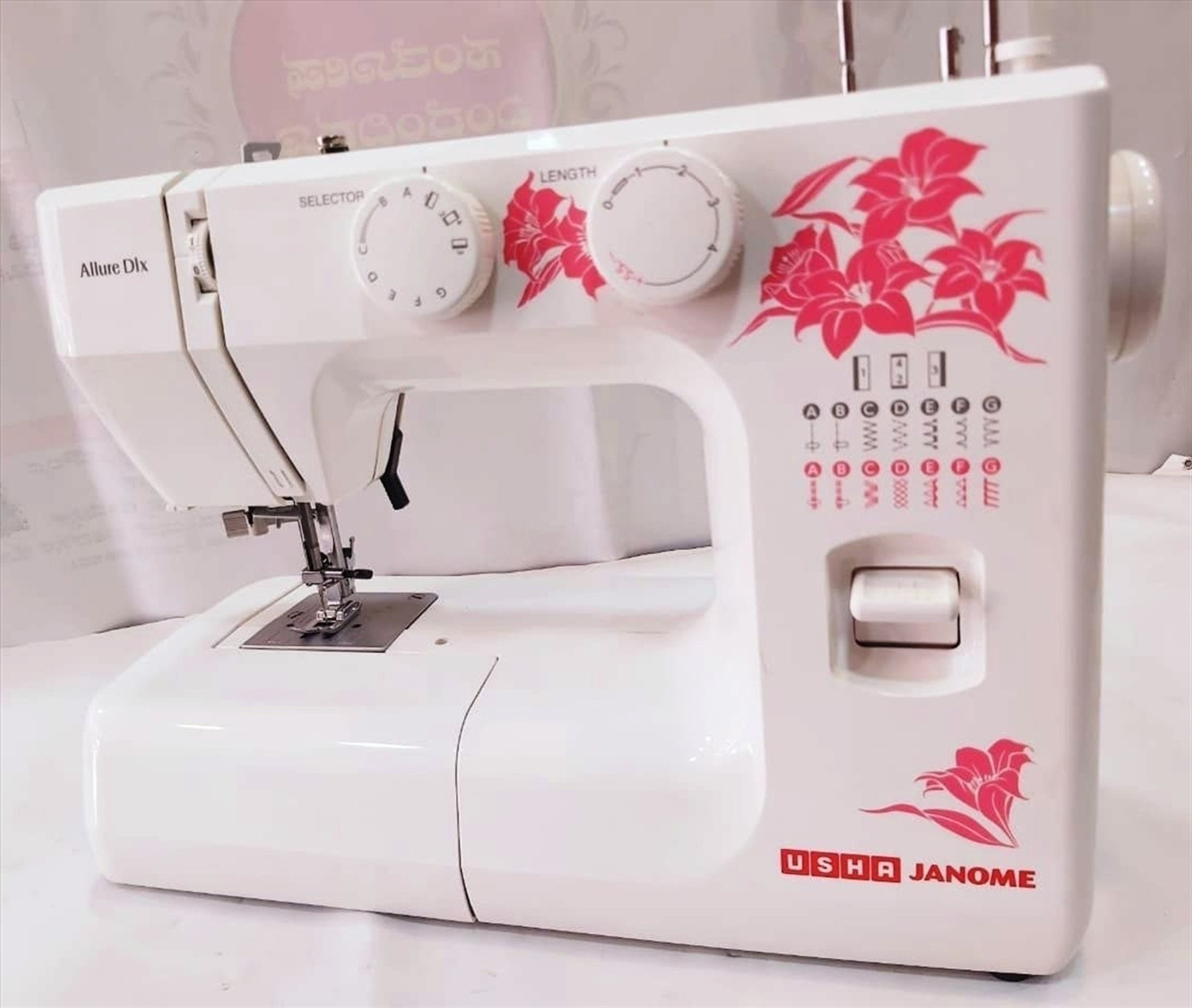 Image of USHA ALLURE DLX AUTOMATIC SEWING MACHINE Electric Sewing Machine 21 built-in stitches 860 SPM White