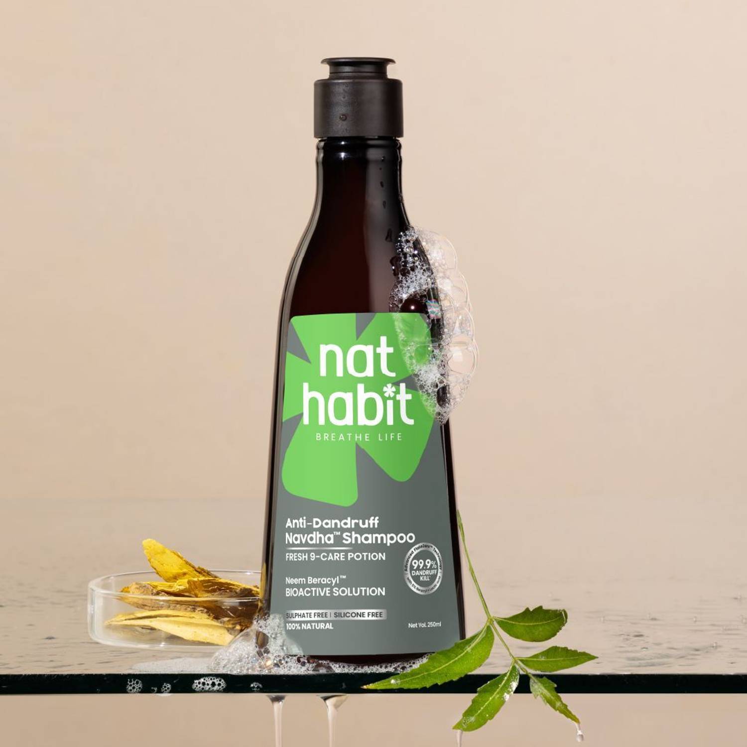 Nat Habit Anti-Dandruff Shampoo with Neem & Bhringraj