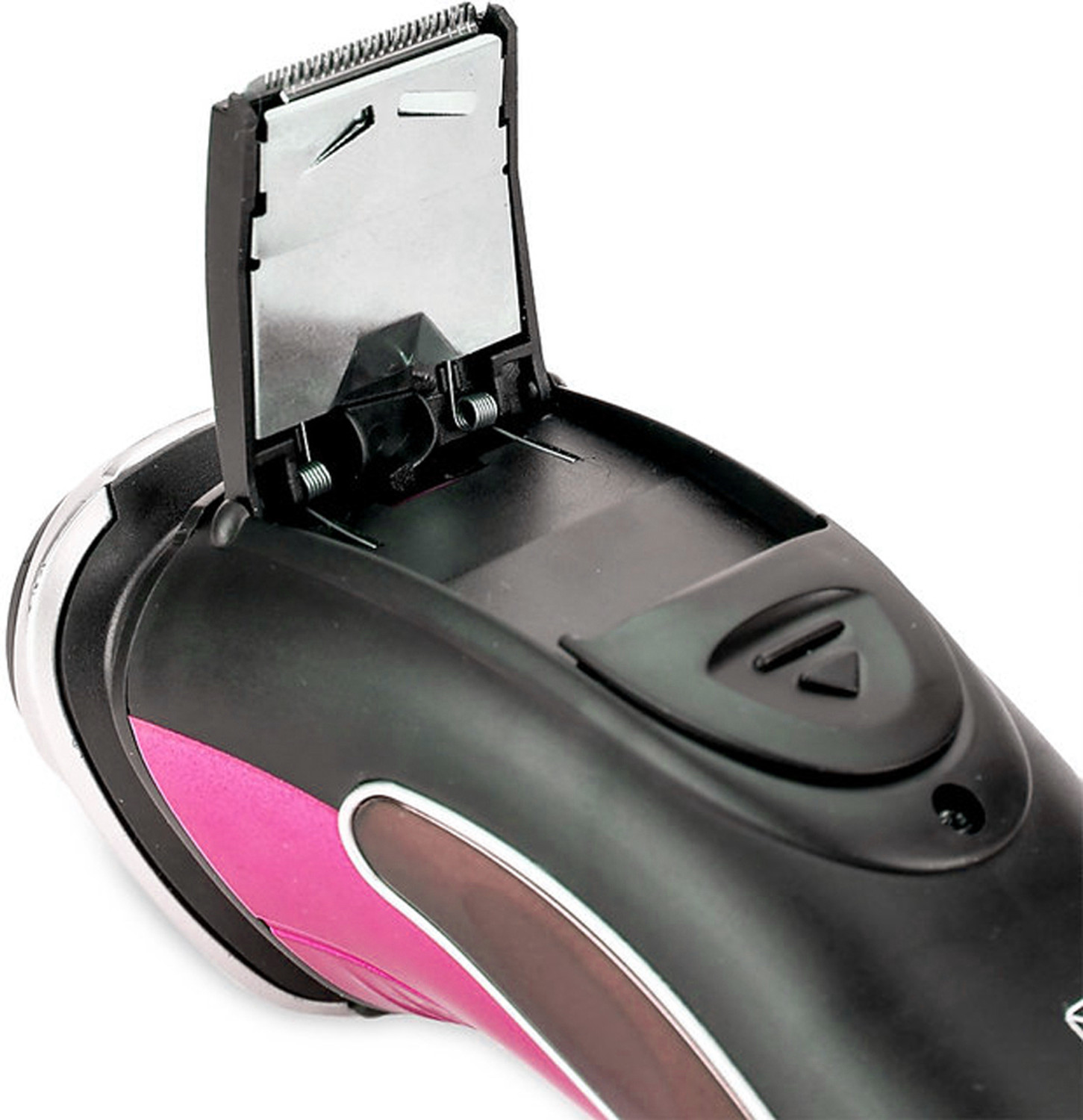 Image of GALLAXY Cordless SatinShave Wet & Dry Electric Shaver For Men