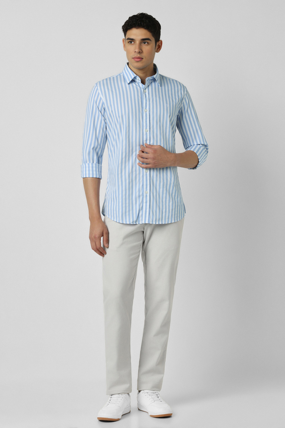 Image of VAN HEUSEN SPORT Men Striped Casual Light Blue Shirt