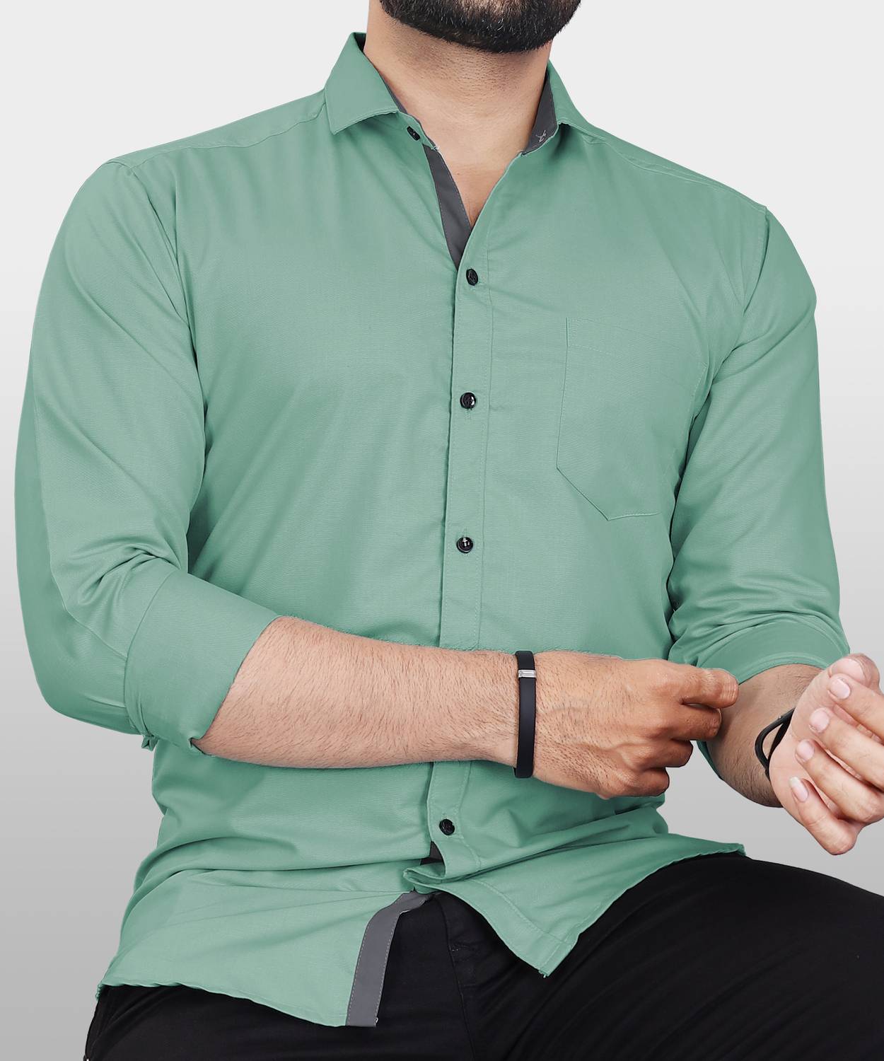 METRONAUT Men Regular Fit Solid Button Down Collar Casual Shirt