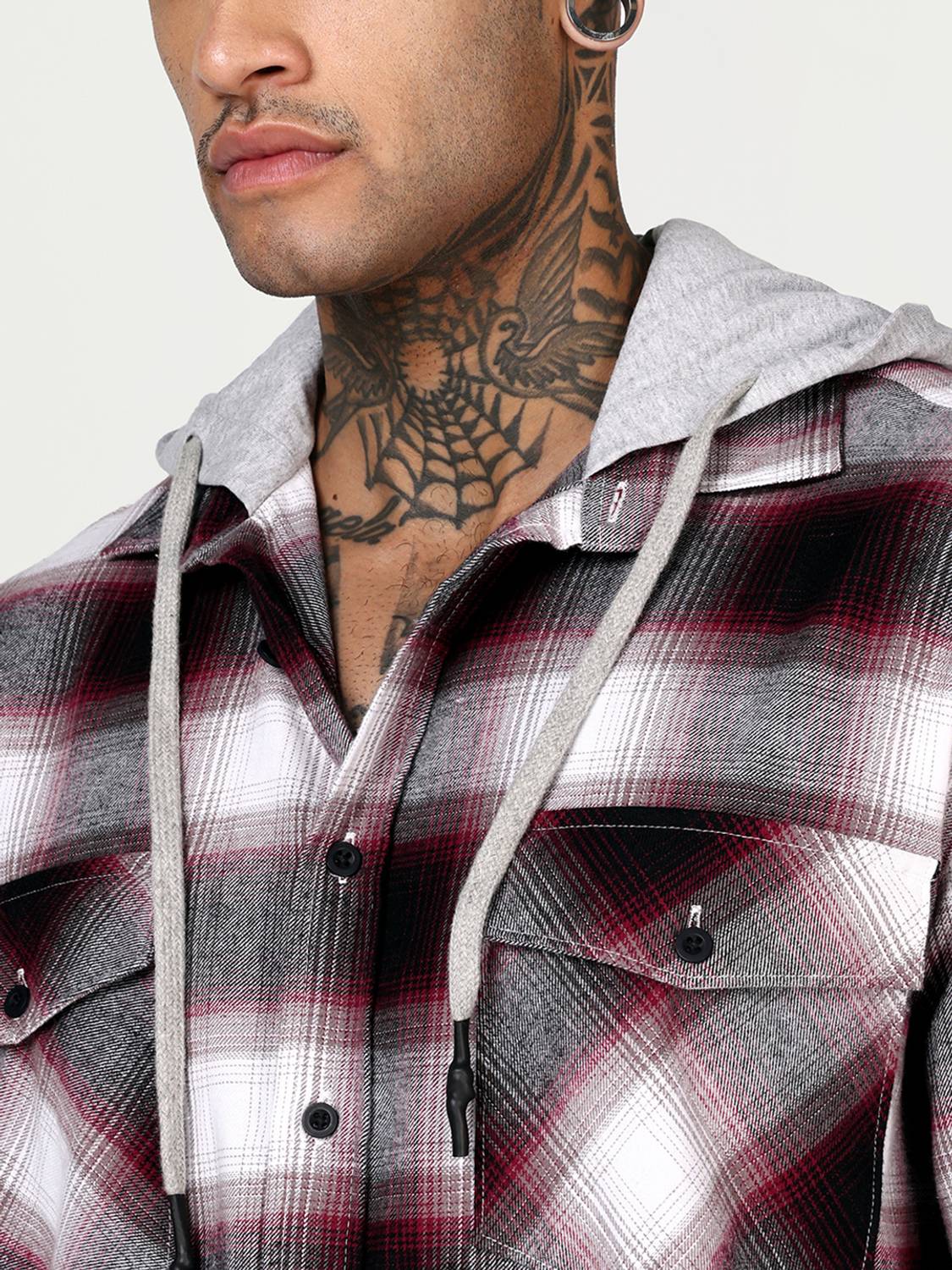 Bewakoof Men Checkered Casual Maroon Shirt - Image 5
