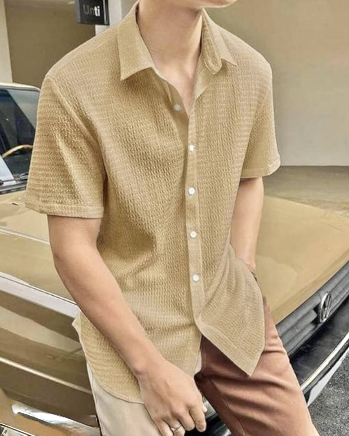 BlueMatrix Men Regular Fit Solid Spread Collar Casual Shirt
