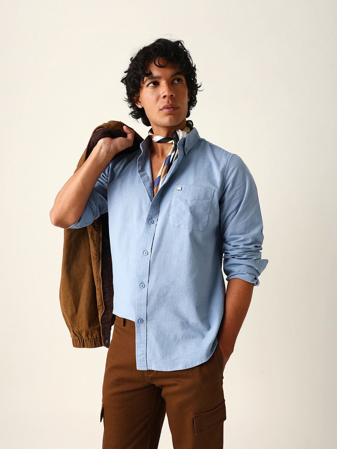 Image of THE BEAR HOUSE Men Solid Casual Blue Shirt