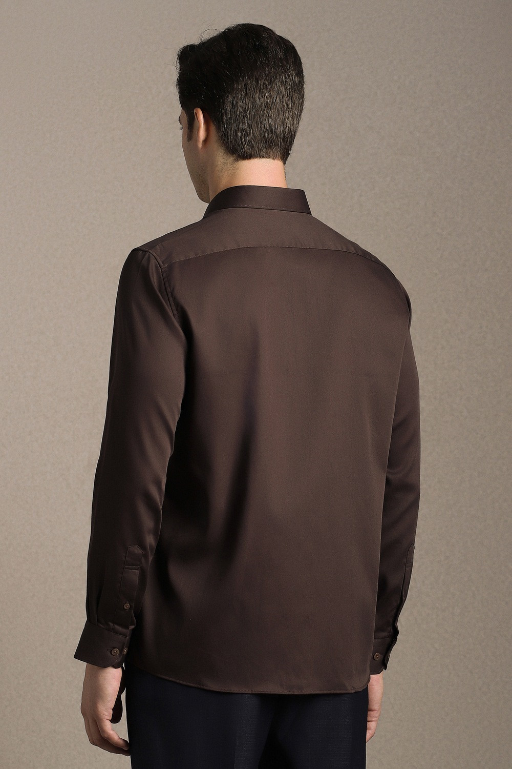 Image of LOUIS PHILIPPE Men Solid Formal Brown Shirt