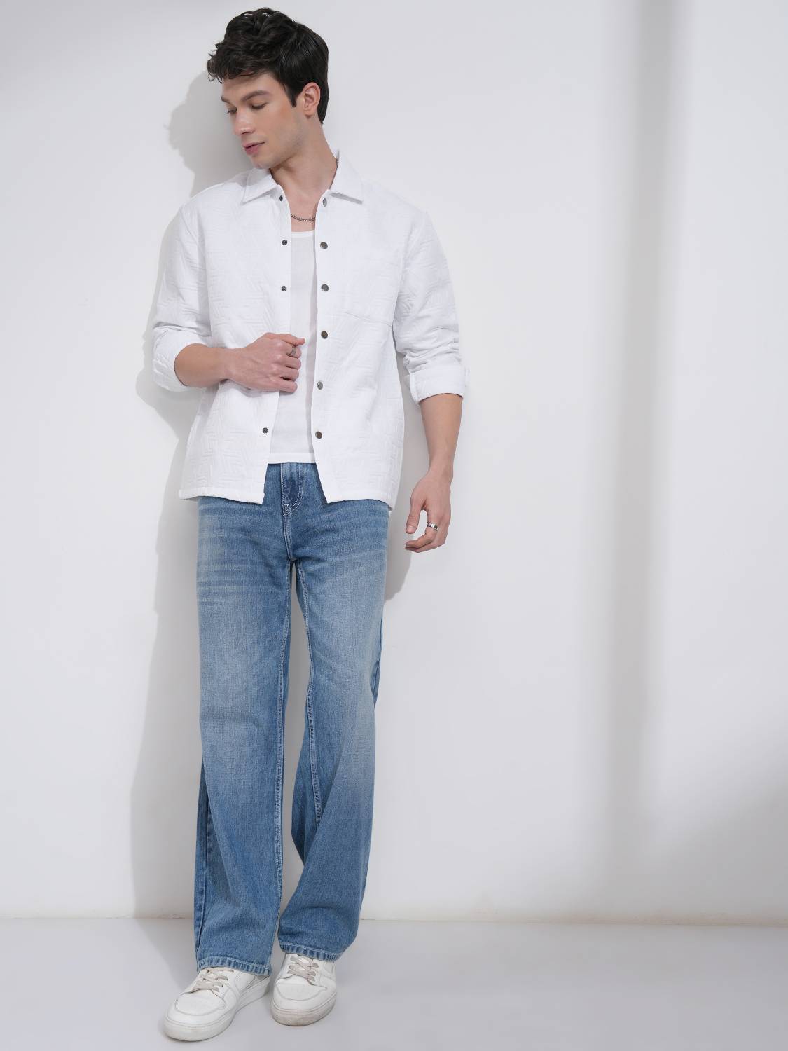 HIGHLANDER Men White Printed Casual Shirt - Image 3