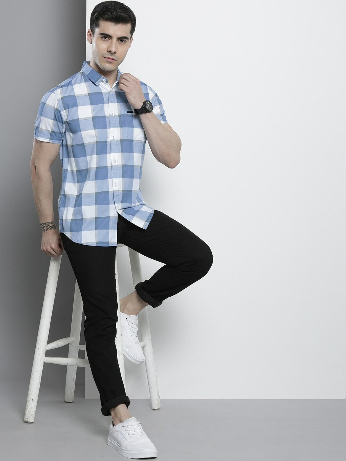 Image of The Indian Garage Co. Men Checkered Casual Blue Shirt