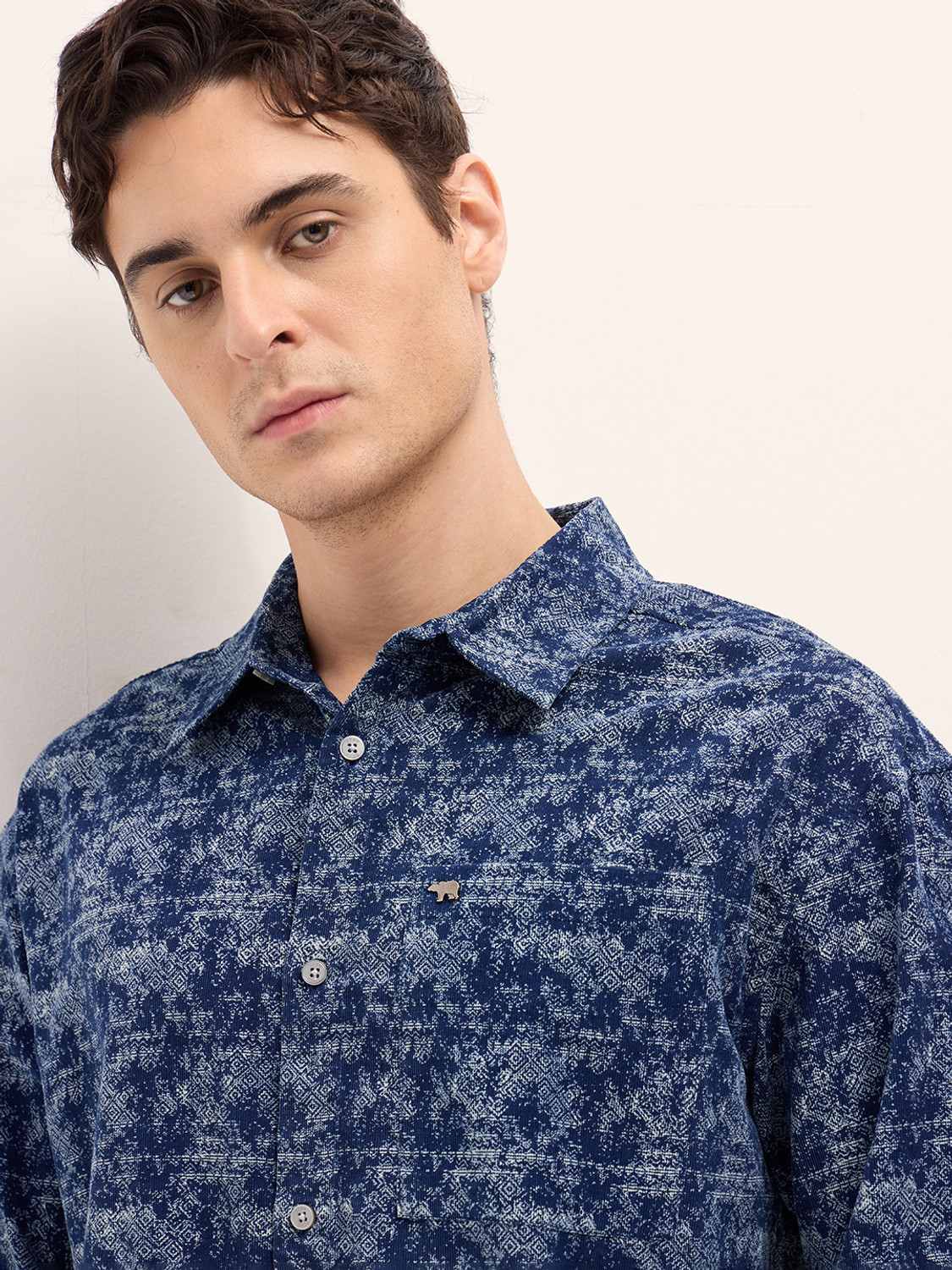 Image of THE BEAR HOUSE Men Printed Casual Blue Shirt
