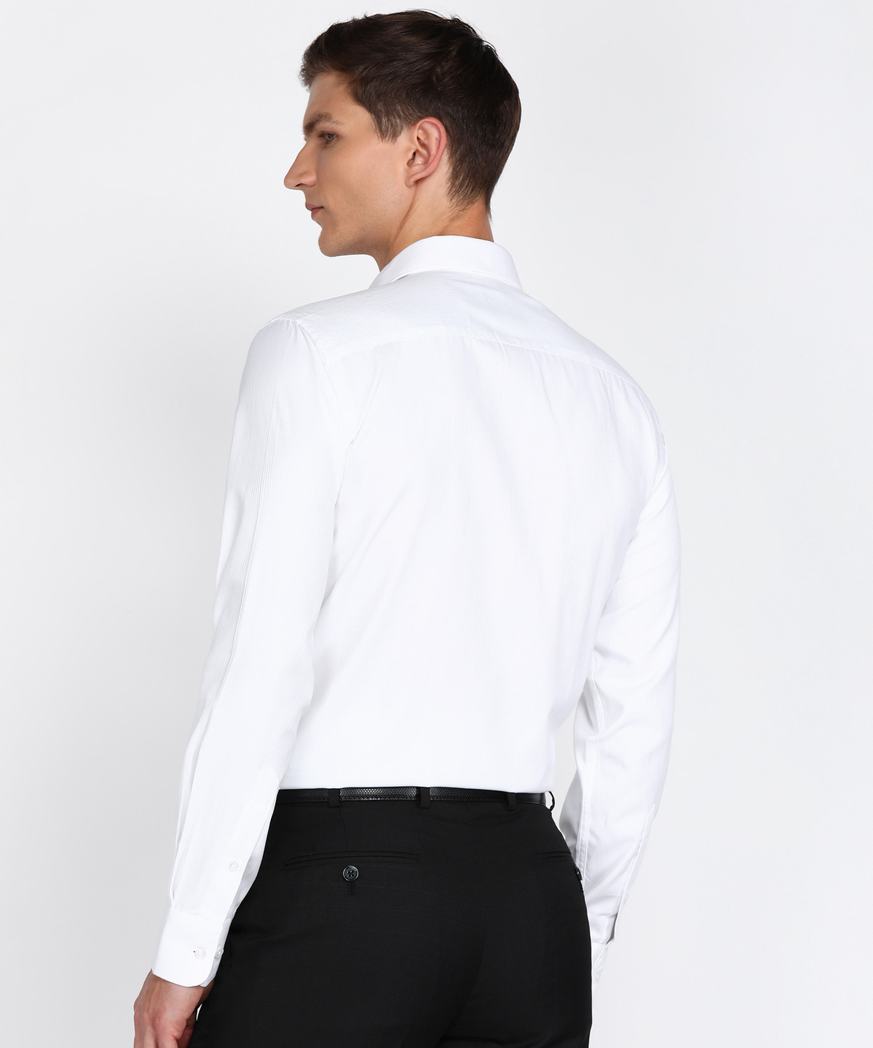 Image of PARK AVENUE Men Solid Formal White Shirt