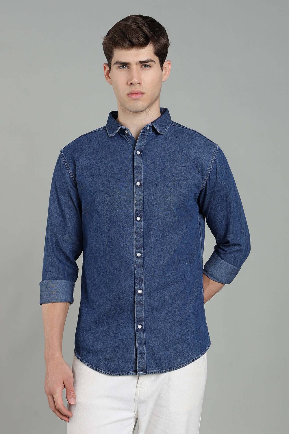 7th Legion Men Solid Casual Blue Shirt
