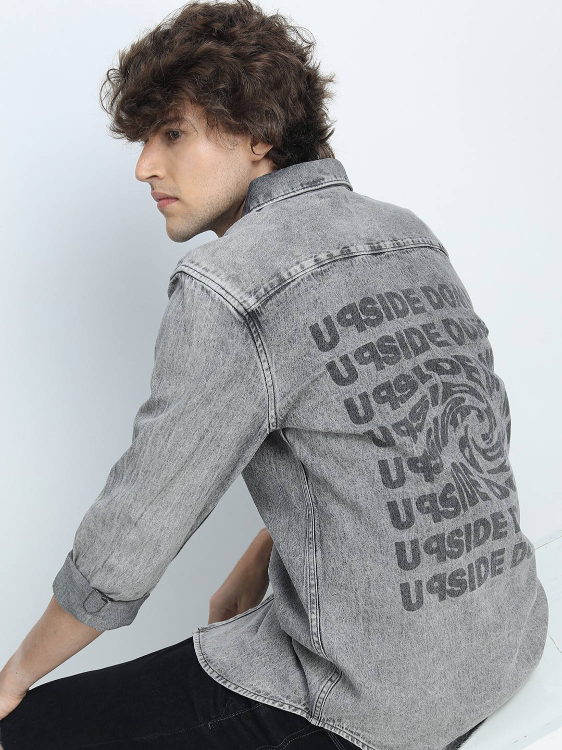 Image of HIGHLANDER Men Solid Casual Grey Shirt