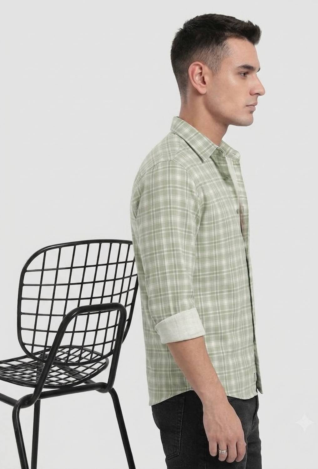 Roadster Men Checkered Casual Light Green Shirt - Image 3