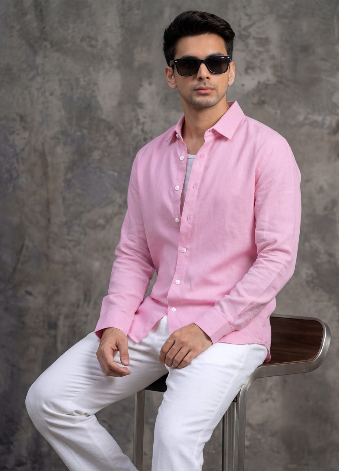 Image of Roadster Men Solid Casual Pink Shirt