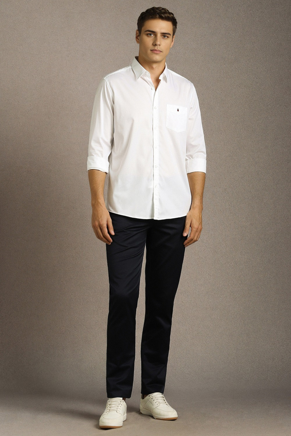 Image of LOUIS PHILIPPE Men Solid Casual White Shirt