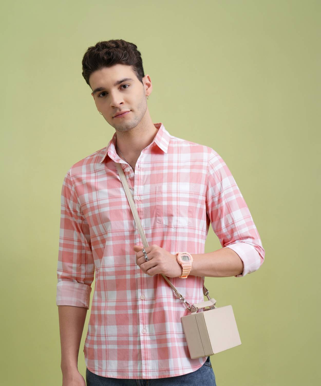 HIGHLANDER Men Checkered Casual Pink Shirt - Image 1