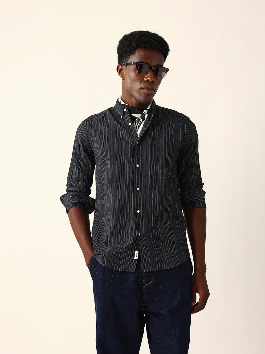 Image of THE BEAR HOUSE Men Slim Fit Striped Button Down Collar Casual Shirt
