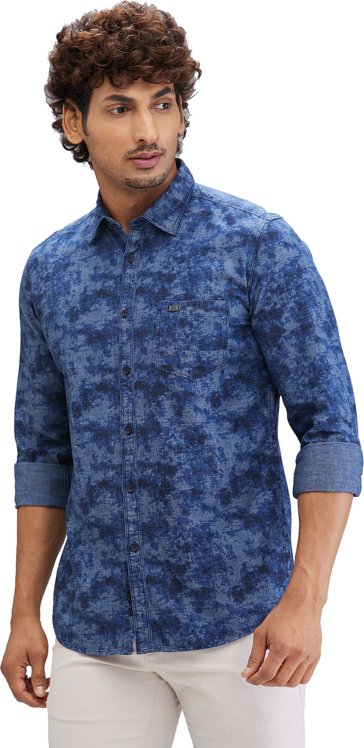 Image of PARX Men Slim Fit Printed Casual Shirt