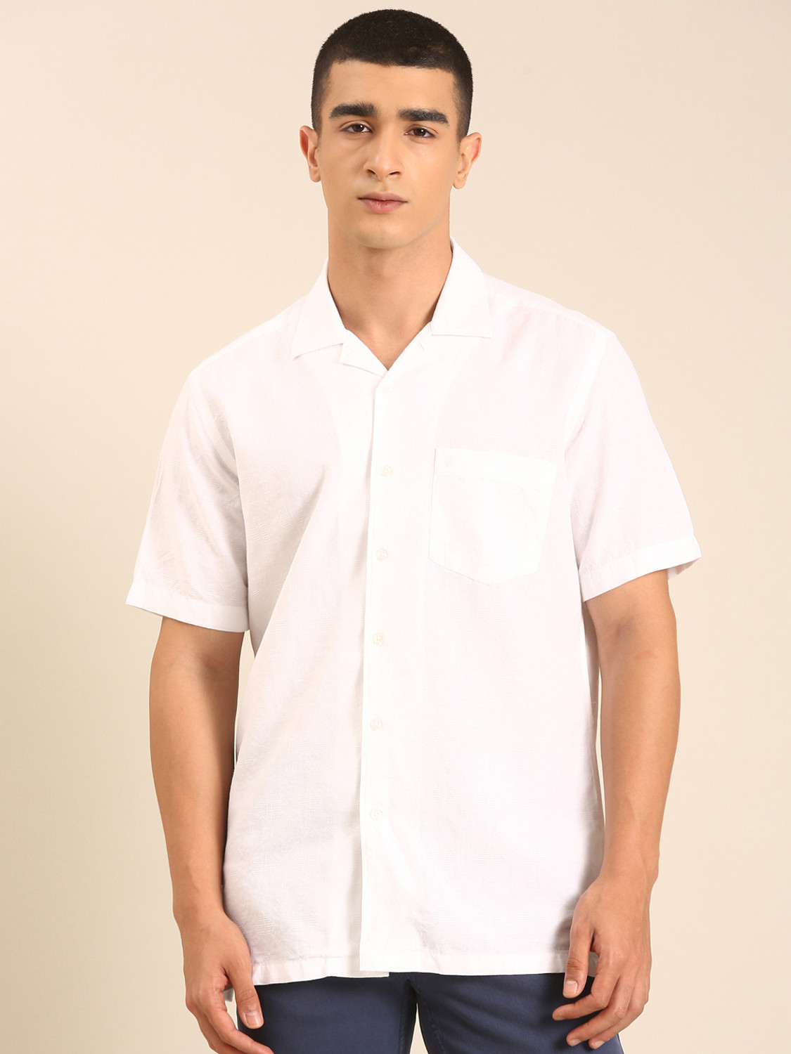 Image of CAVALLO BY LINEN CLUB Men Solid Casual White Shirt