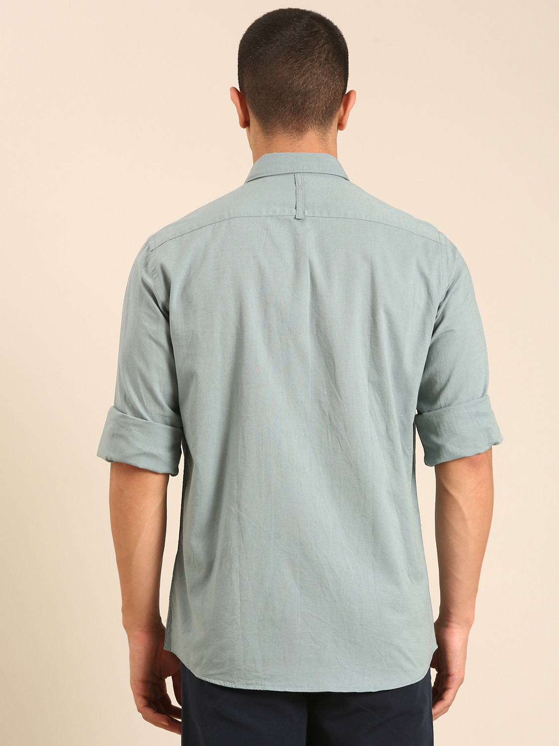 Image of CAVALLO BY LINEN CLUB Men Slim Fit Solid Button Down Collar Casual Shirt