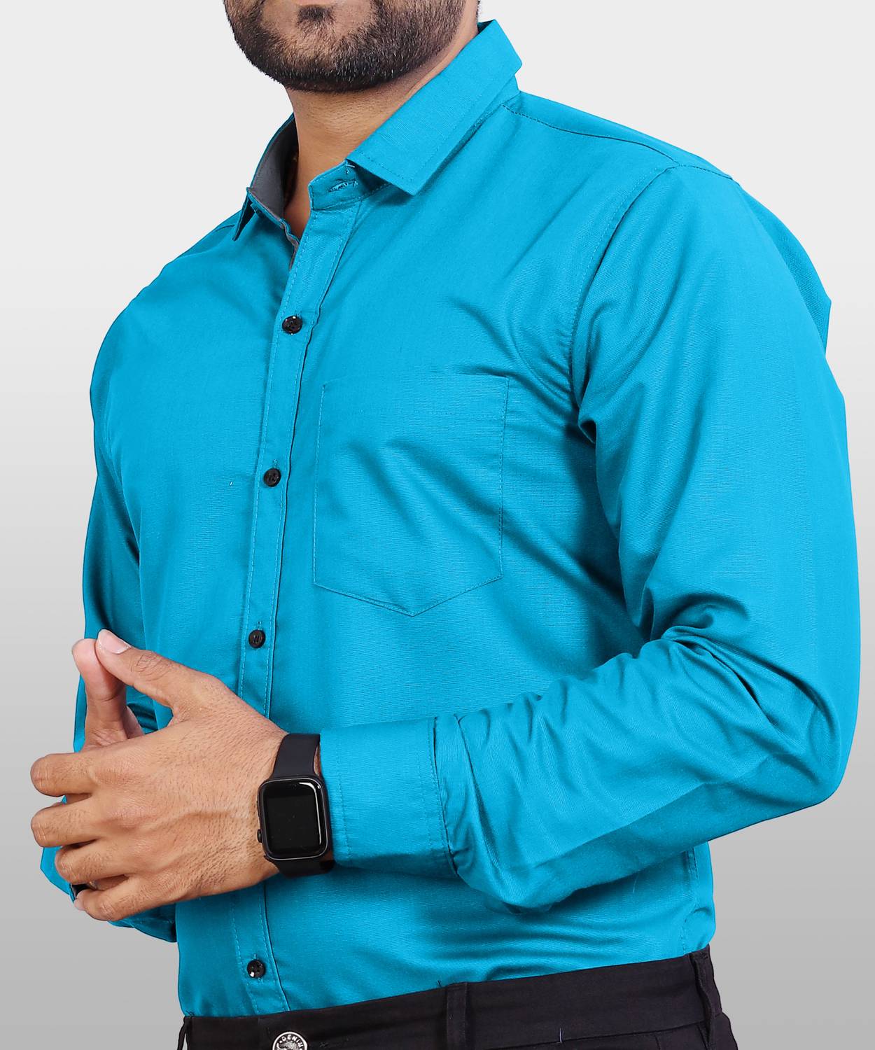 METRONAUT Men Regular Fit Solid Spread Collar Casual Shirt