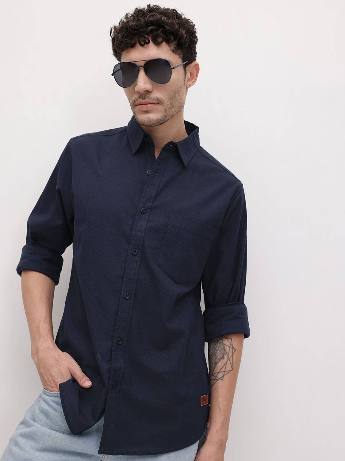 Roadster Men Dark Blue Casual Shirt - Image 1