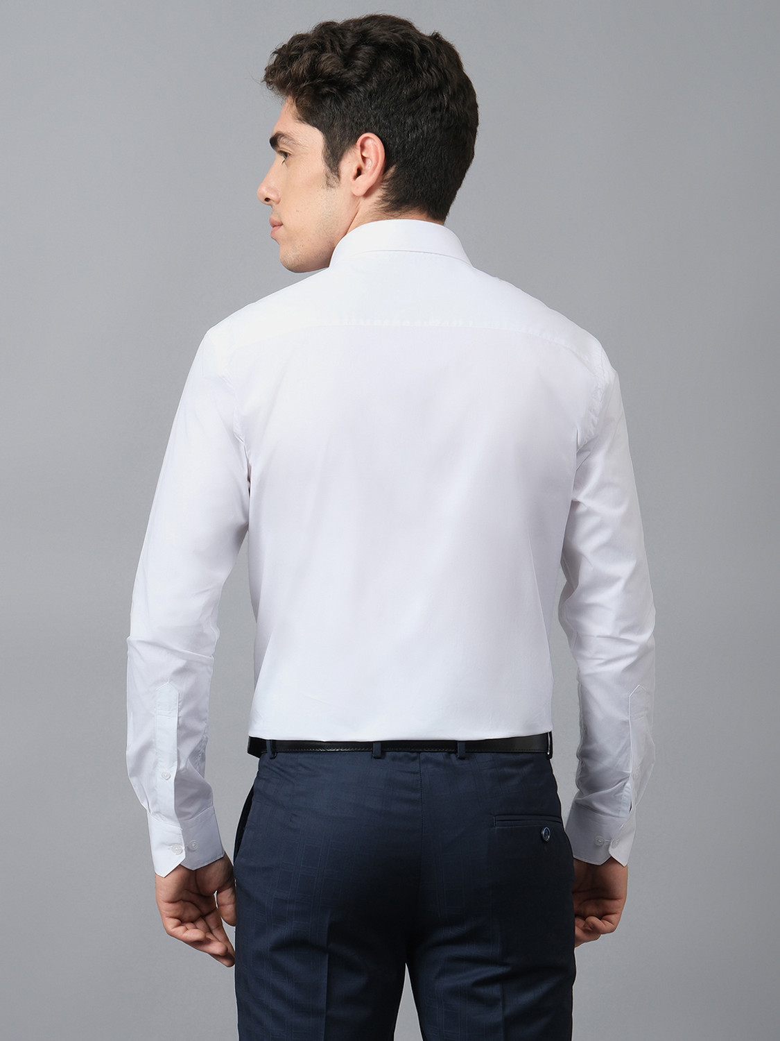 Image of CANTABIL Men Solid Formal White Shirt