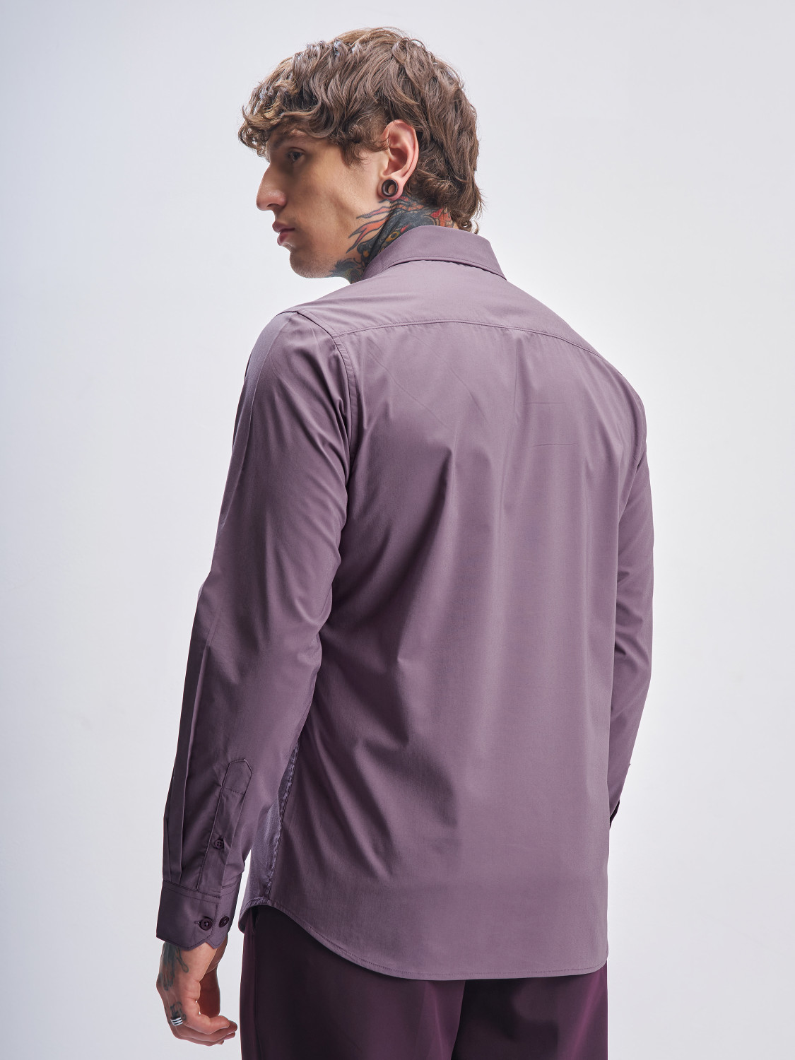 Image of HIGHLANDER Men Solid Casual Purple Shirt