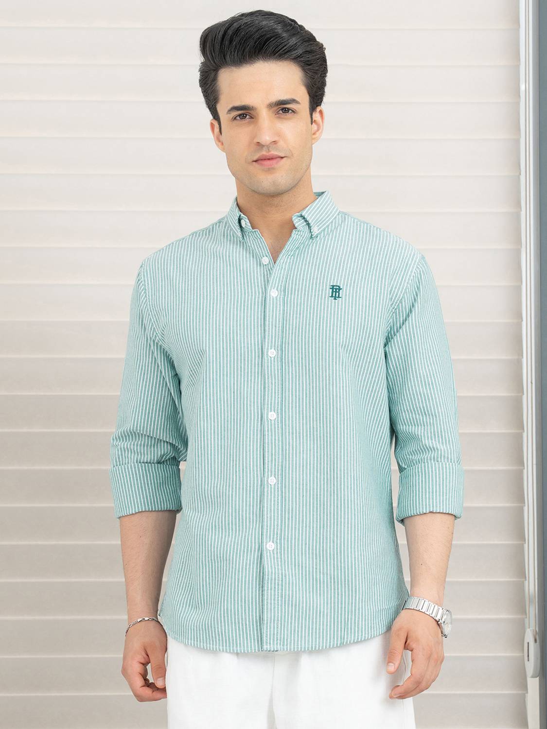 RED TAPE Men Striped Casual Green Shirt - Image 2