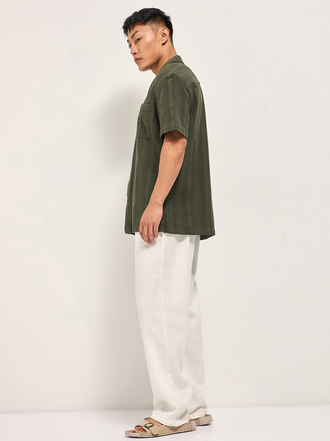 Image of THE BEAR HOUSE Men Striped Casual Green Shirt