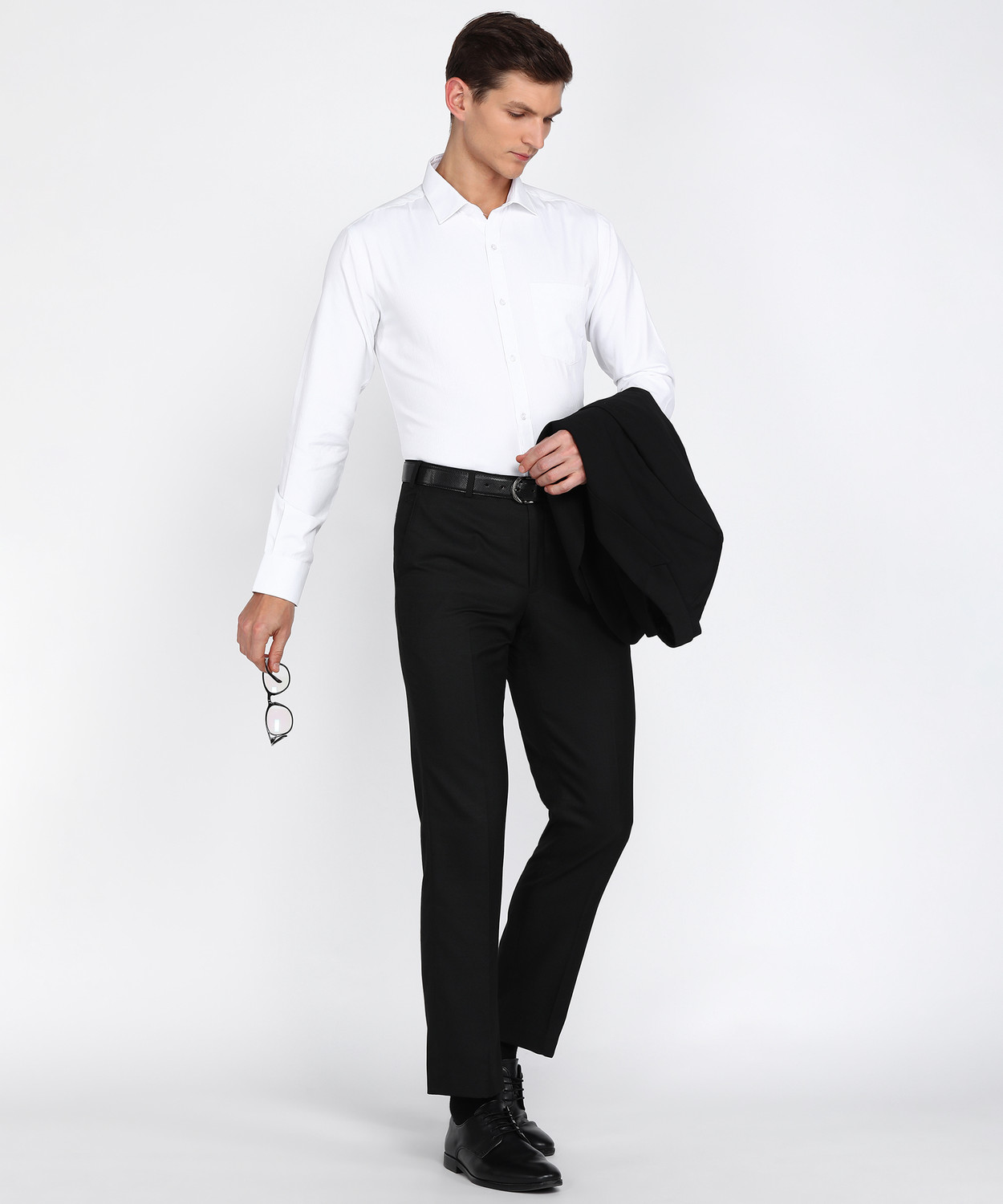 Image of PARK AVENUE Men Solid Formal White Shirt