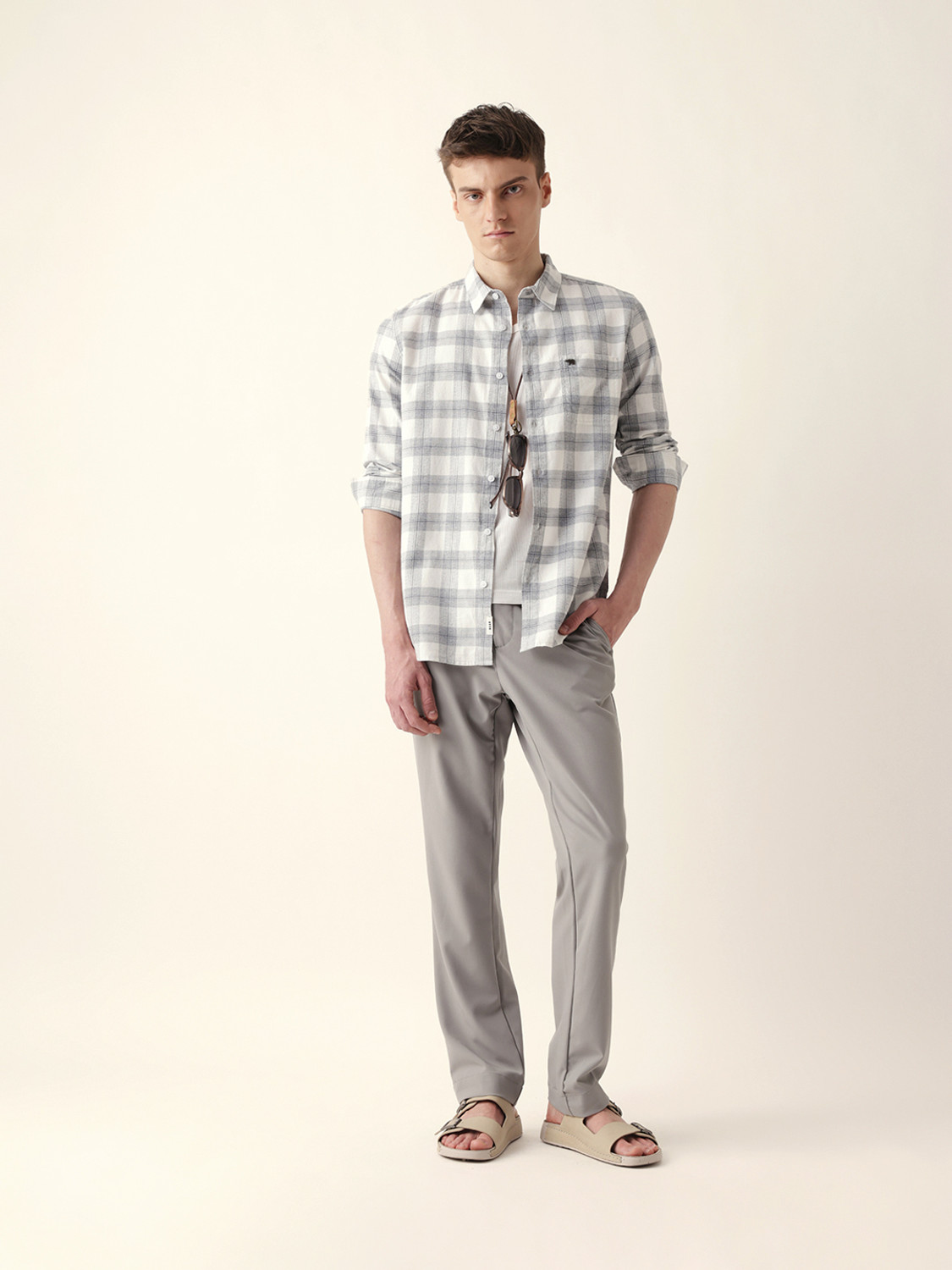 Image of THE BEAR HOUSE Men Checkered Casual Grey Shirt