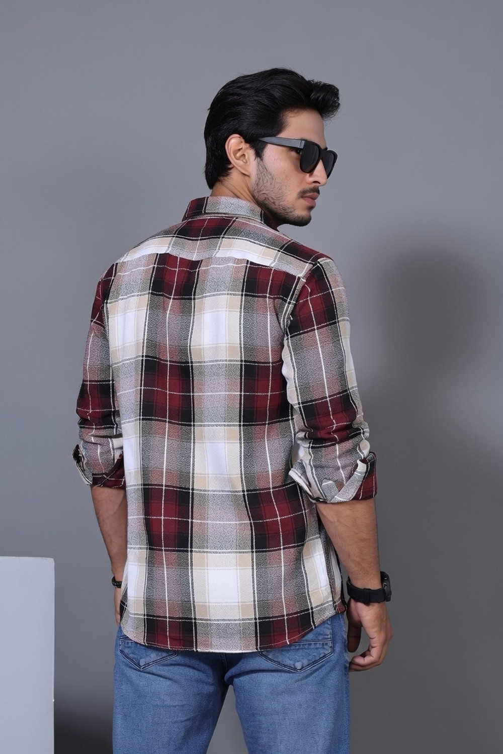 Image of THE BRAVES MANUFACTURER Men Checkered Casual Light Blue Shirt