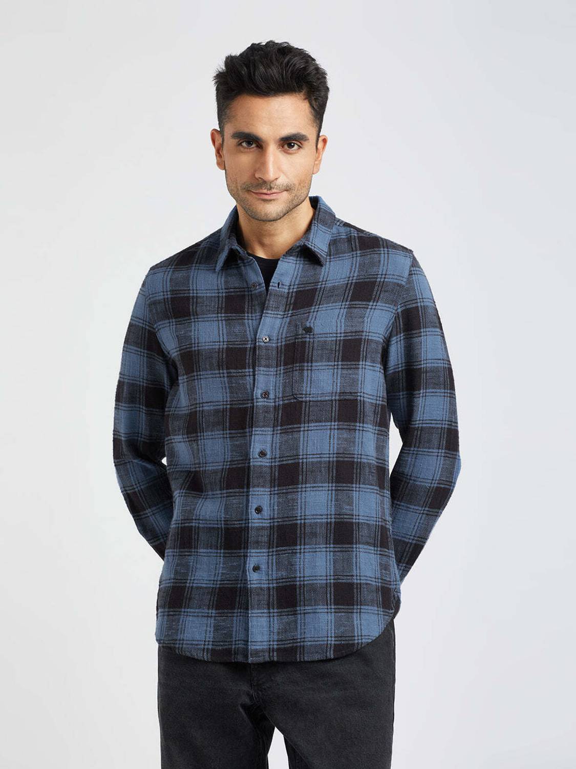 THE BEAR HOUSE Men Checkered Casual Dark Blue, Black Shirt