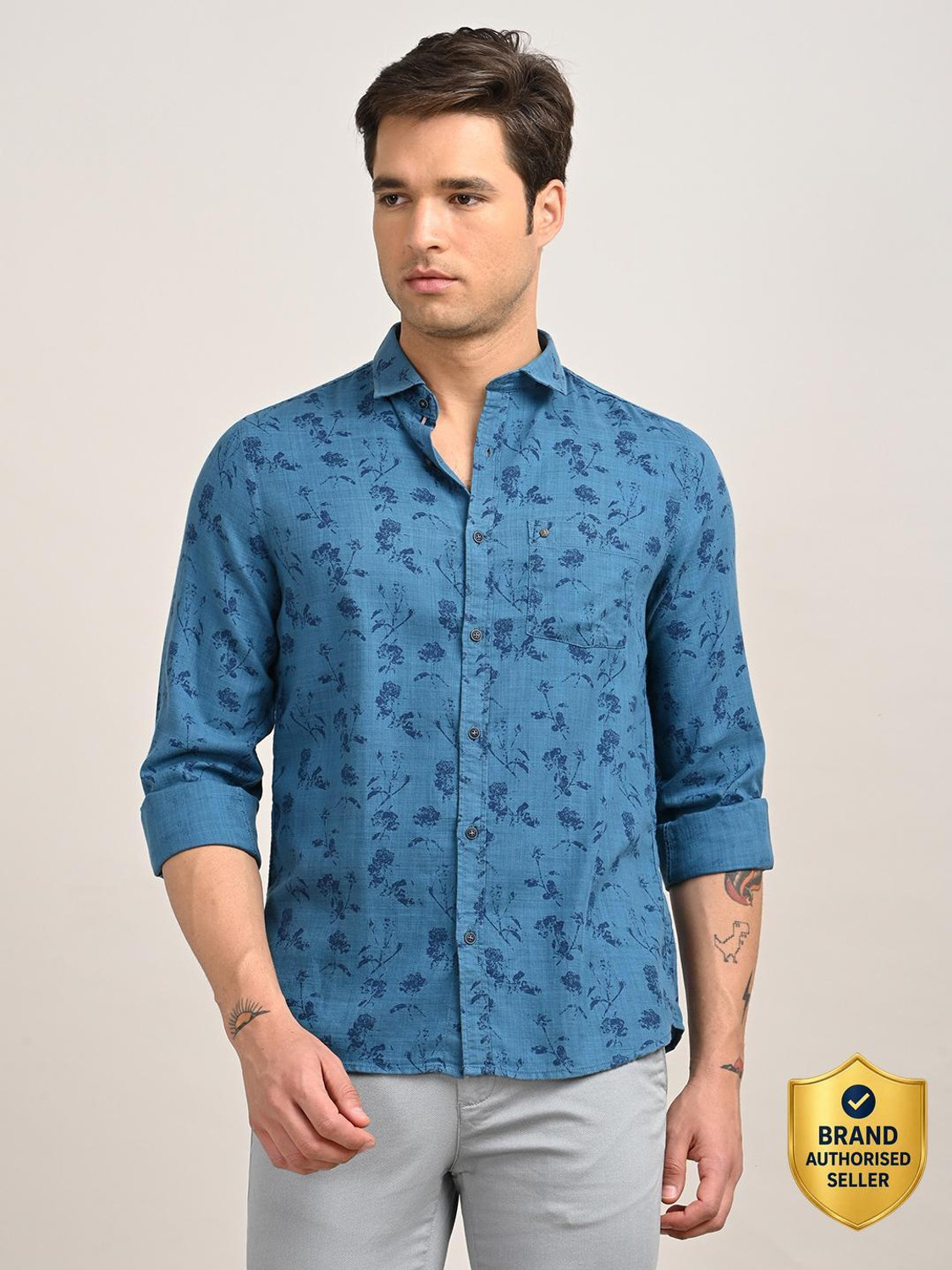 Image of TURTLE Men Floral Print Casual Blue Shirt