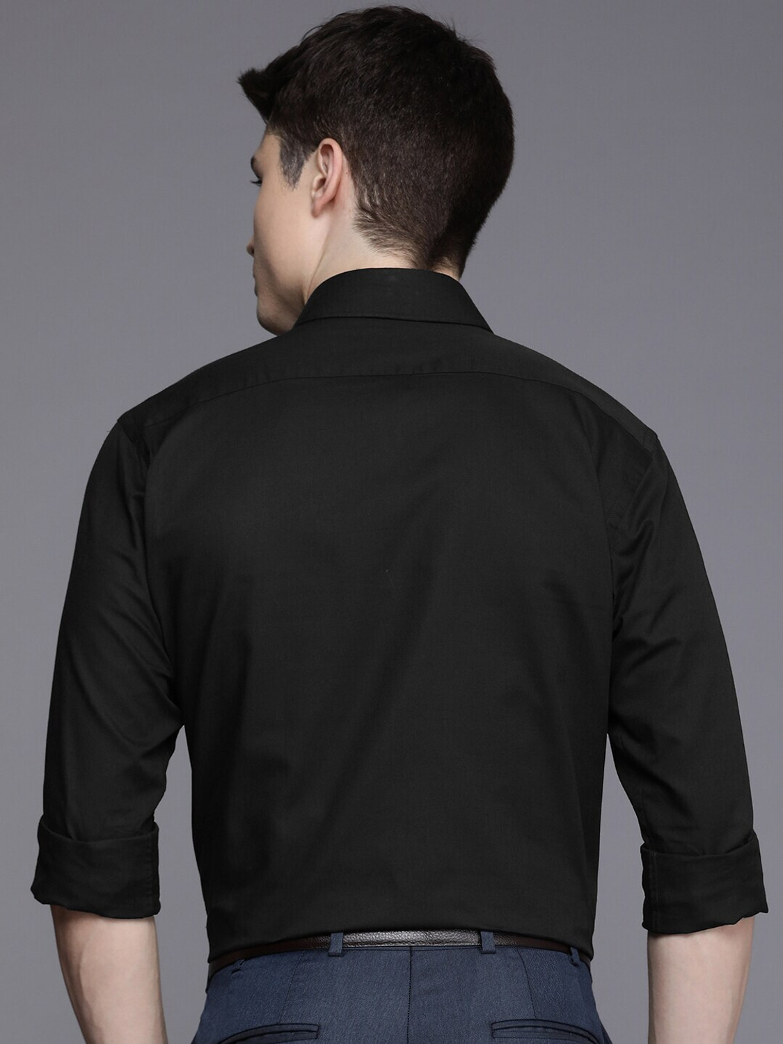 Image of Raymond Men Solid Formal Black Shirt