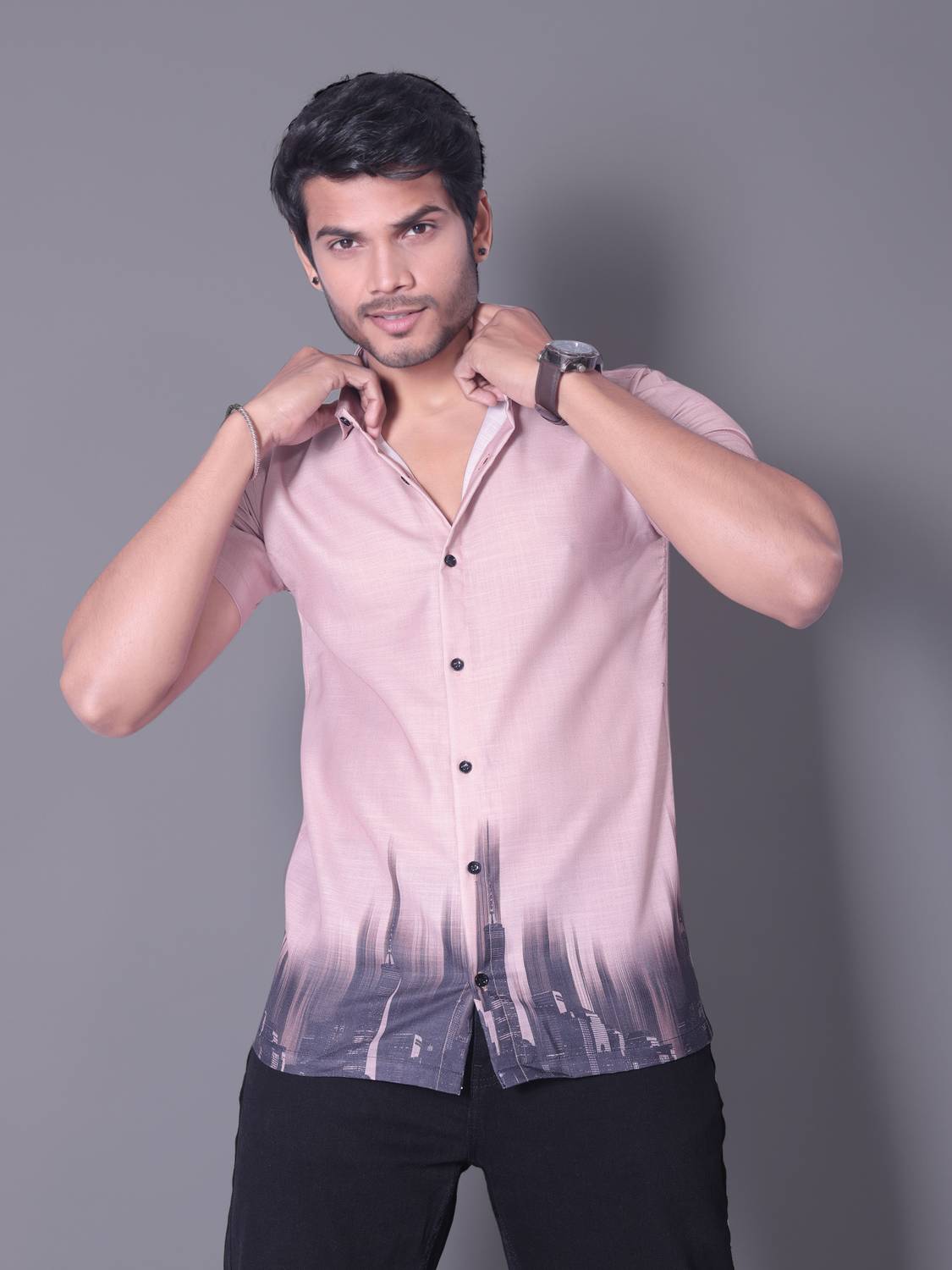 AITAVIKOVERSEAS Men Dyed/Ombre Casual Pink Shirt