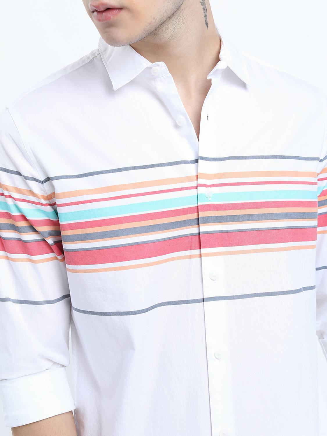 HIGHLANDER Men Solid Casual White Shirt - Image 4